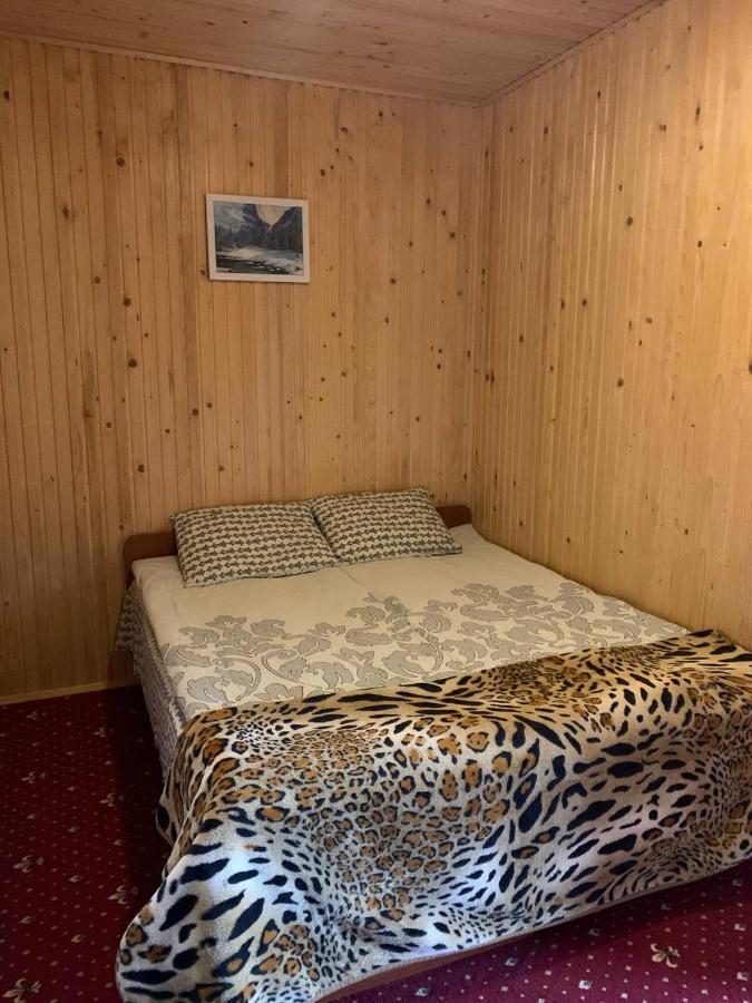 Котедж ,,Тік" Hotel Tatariv Exterior foto