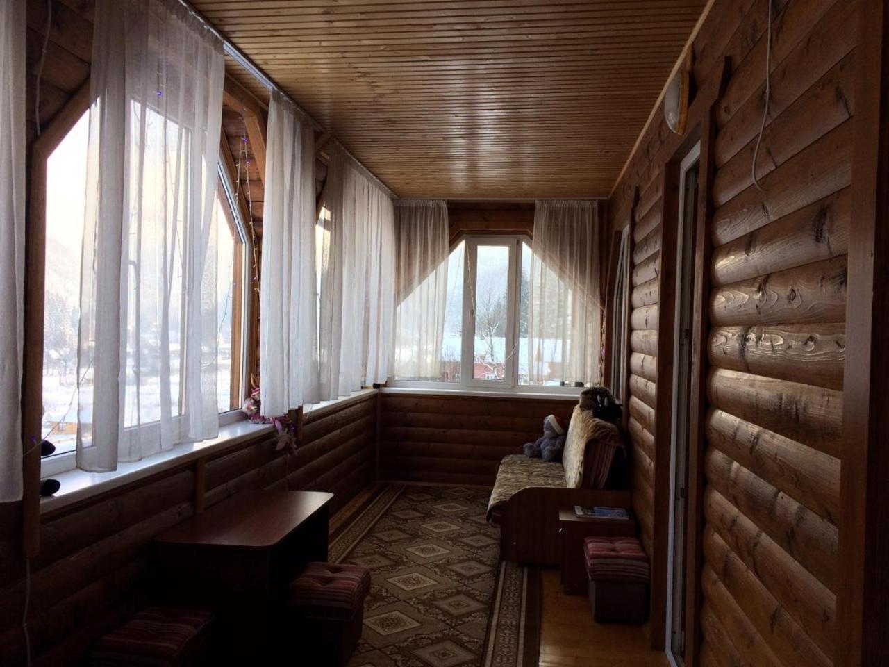 Котедж ,,Тік" Hotel Tatariv Exterior foto